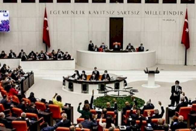 Türkiye İhracatçılar Meclisi ile İhracatçı Birliklerinin Kuruluş ve Görevleri Hakkında Kanun ile Bazı Kanunlarda Değişiklik Yapılmasına İlişkin Kanun Teklifi Türkiye Büyük Millet Meclisi’ne Sunulmuştur