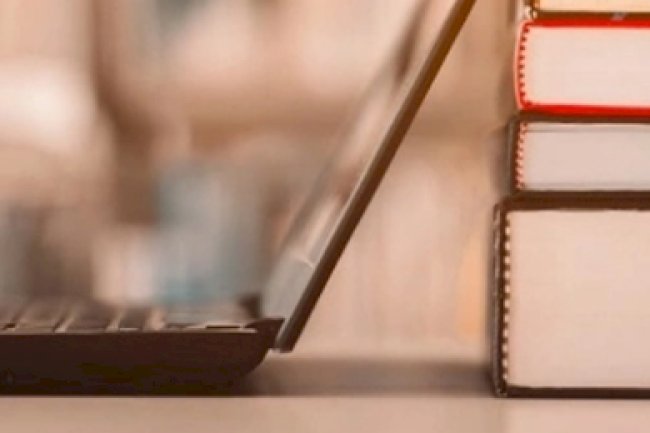 Elektronik Defterlerin Oluşturulma ve İmzalanma Süresi ile Elektronik Defter Beratlarının Gelir İdaresi Başkanlığı Bilgi İşlem Sistemine Yüklenmesine İlişkin Süreler Uzatılmıştır